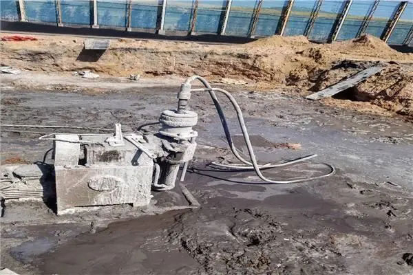 砚山水泡基础注浆加固
